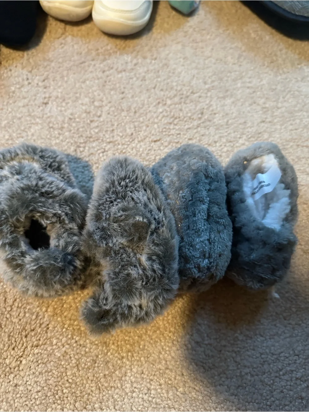 Baby 3-6 Plush Gray Small Cozy Sleepers - Soft Faux Fur slippers